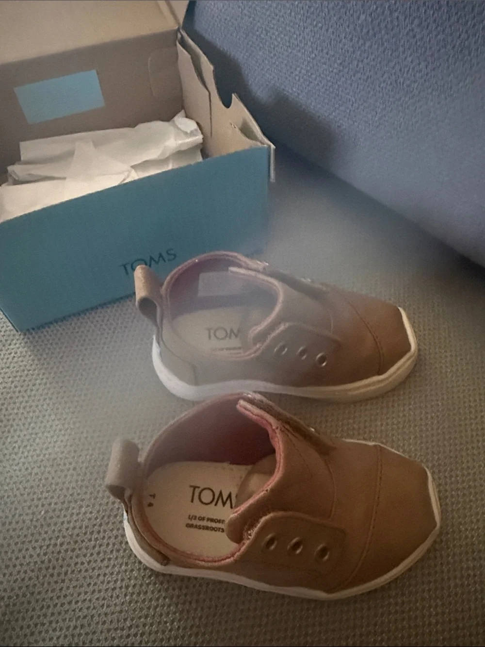 Toms Brown High-Top Kids Boots with White Sole